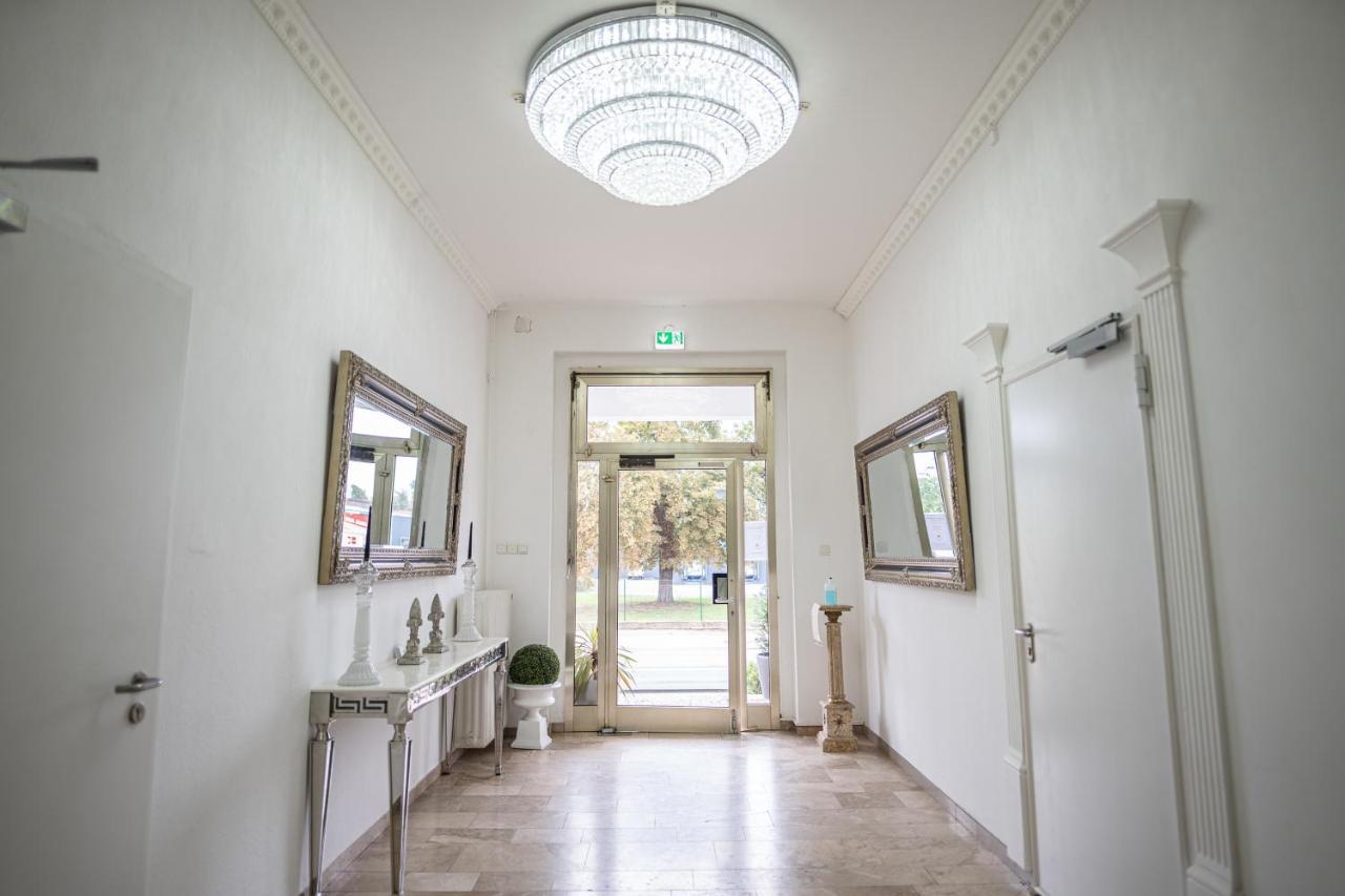 Villa Bowdy Niederzier Екстериор снимка